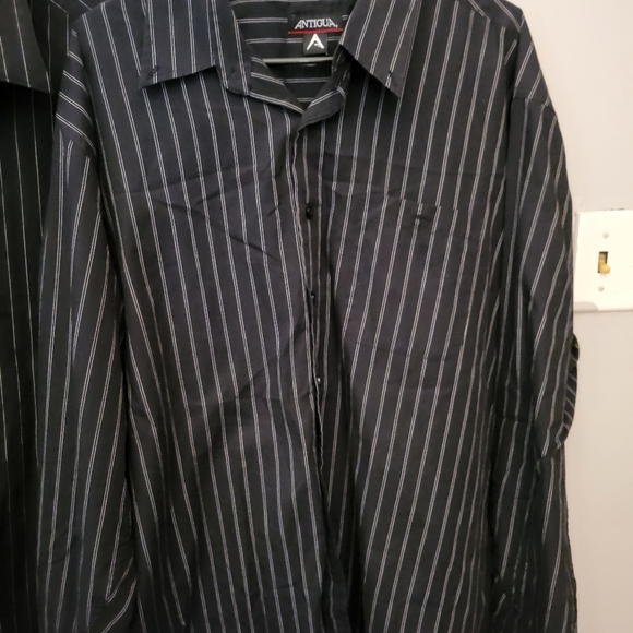 Men's Button Down Lot - Picture 2 of 2